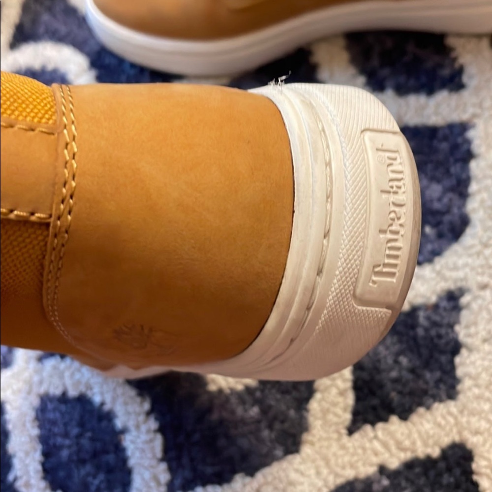 Timberlands - Picture 3 of 11
